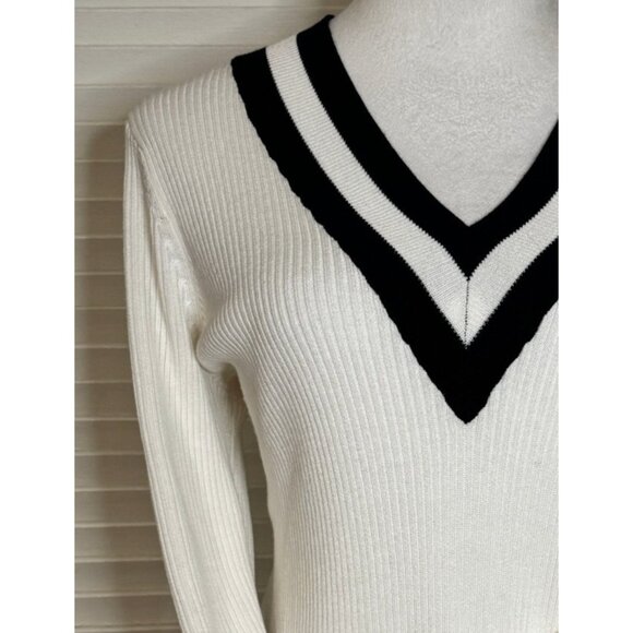 Ribbed‎ Knit Womens White V-Neck Cricket Varsity Long Sleeve Sz M Preppy Sweater - Picture 4 of 8